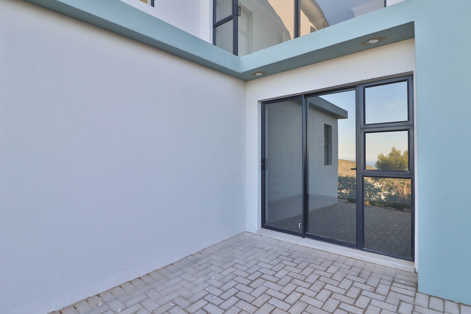 To Let 3 Bedroom Property for Rent in Island View Western Cape